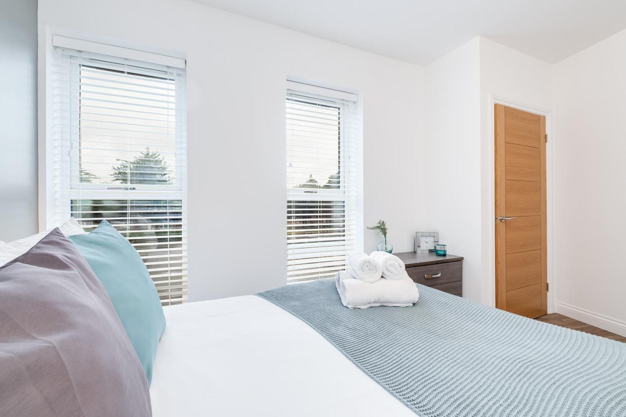 Pluxa Blue Sapphire Luxury Stay Free Parking Free Wifi - Walk Everywhere, Travel, Biz, Leisure Birmingham Exterior photo